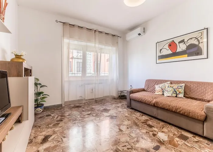 Metro Pigneto - Spazioso Flat Con Wifi & Netflix Rom